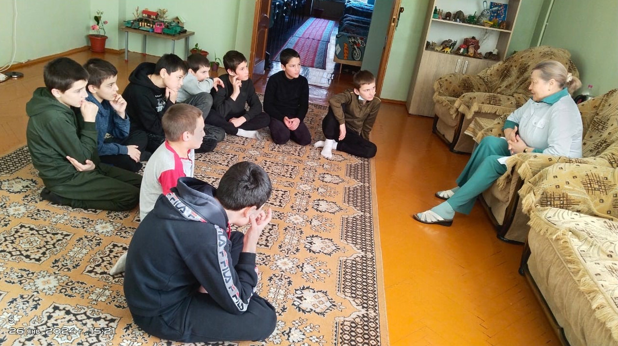 Беседа на тему: «Вредные привычки» прошла в Центре